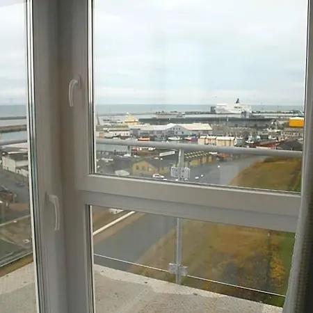 Seafront Hotel 4*