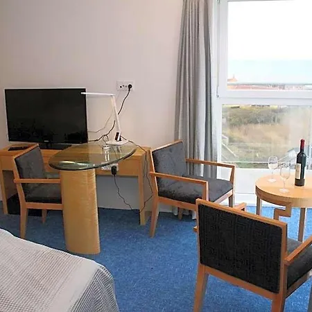 Hotel Seafront 4*