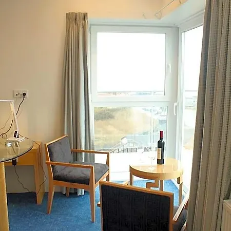 Hotel Seafront 4*